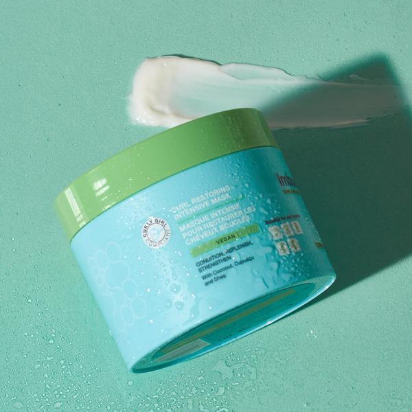 Curly-hairmask